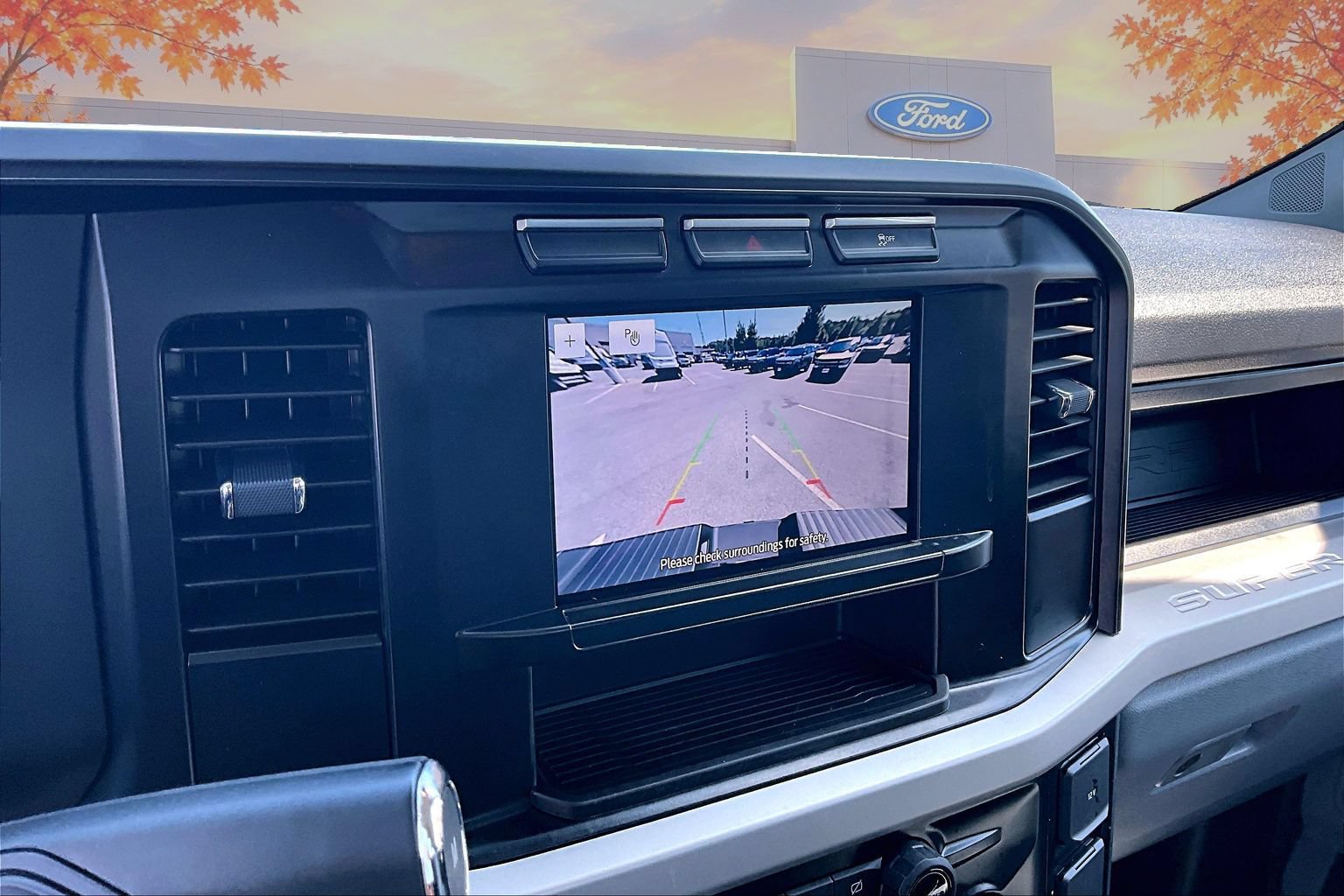 Used 2024 Ford F250 XL w/ Snow Plow Prep Package AWD/4WD image 13