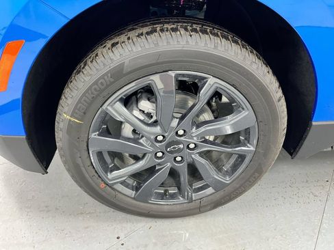 Used 2024 Chevrolet Equinox RS AWD/4WD image 24