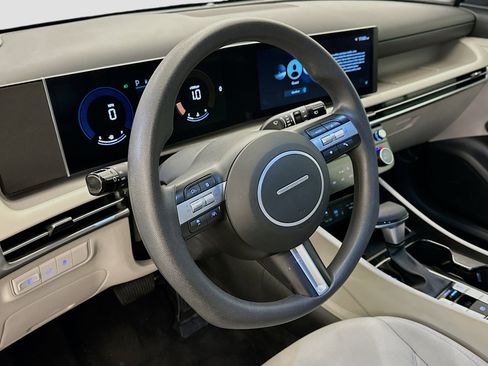 Used 2025 Hyundai Tucson SEL image 18