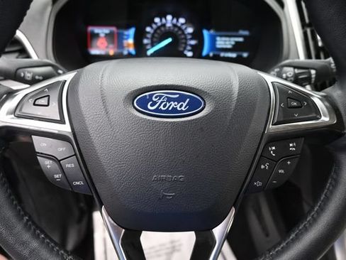 Used 2024 Ford Edge SEL w/ Convenience Package AWD/4WD image 15