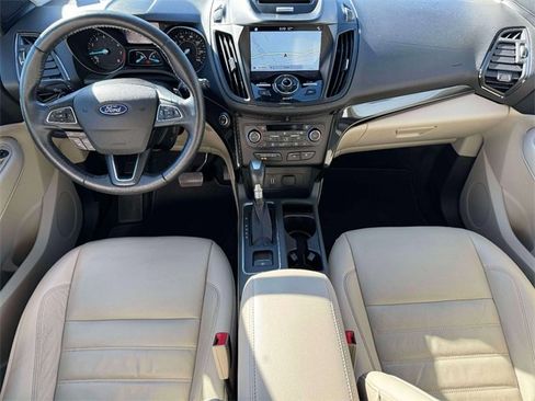Used 2017 Ford Escape Titanium image 14