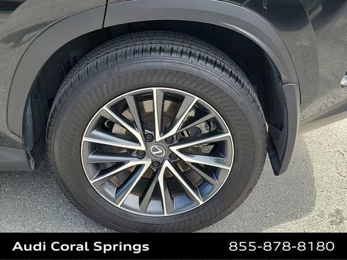 Used 2025 Lexus NX 250 FWD w/ Towing Package (2000 Lbs) image 16