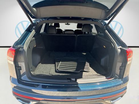 Used 2020 Volkswagen Atlas Cross Sport SE w/ Towing Package FWD image 27