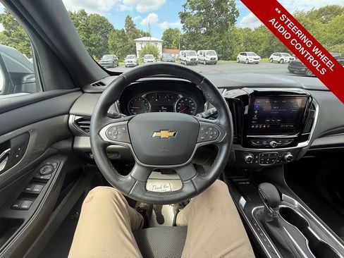 Used 2023 Chevrolet Traverse LT AWD/4WD image 15