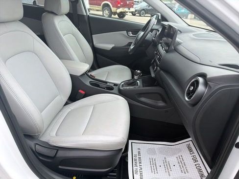 Used 2022 Hyundai Kona Limited AWD/4WD image 20