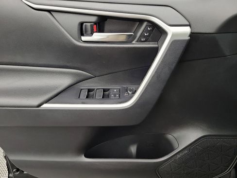 Certified 2019 Toyota RAV4 XLE Premium w/ Cold Weather Package image 13