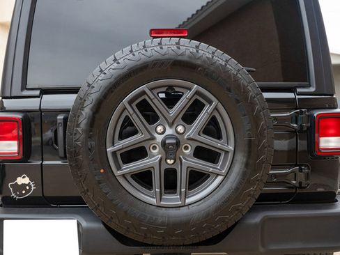 Used 2024 Jeep Wrangler Sport S AWD/4WD image 78