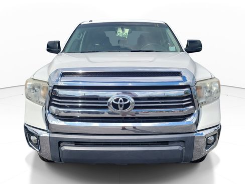 Used 2016 Toyota Tundra SR5 w/ SR5 Upgrade Package RWD image 2
