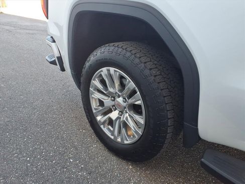 Used 2021 GMC Sierra 1500 Denali image 4