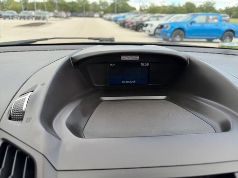 Used 2015 Ford Escape SE AWD/4WD image 20