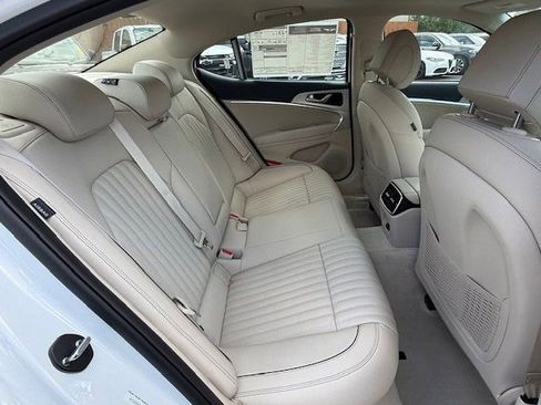 New 2026 Genesis G70 2.5T Prestige image 15