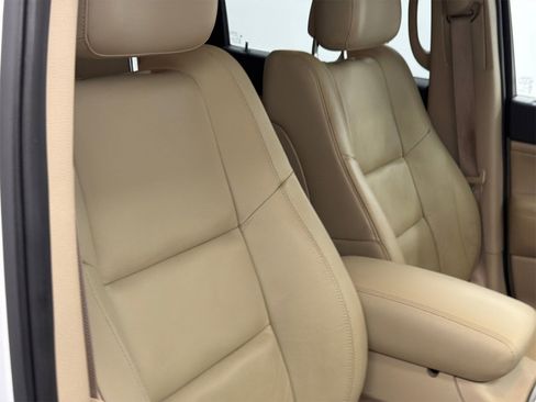 Used 2018 Jeep Grand Cherokee Limited w/ Trailer Tow Group IV image 11