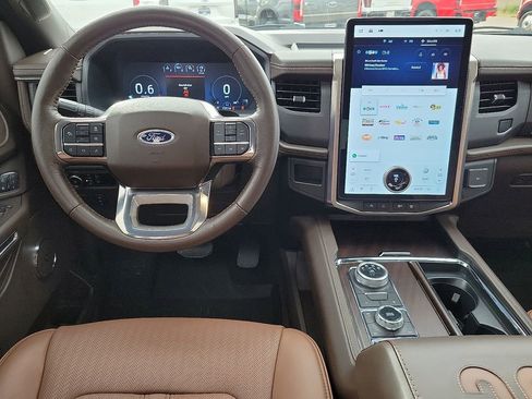 Used 2024 Ford Expedition King Ranch AWD/4WD image 17