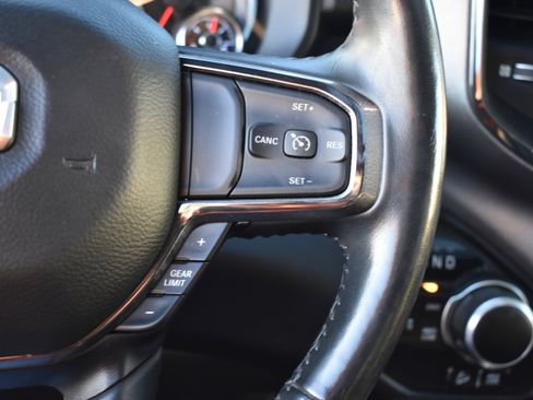 Used 2020 RAM 1500 Big Horn w/ Built-to-serve Edition image 15