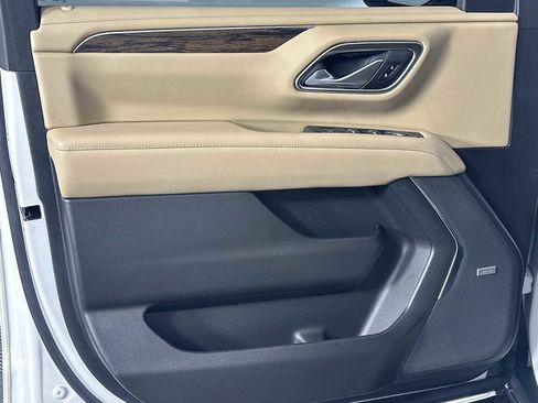 Used 2023 Chevrolet Tahoe Premier image 10