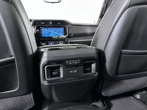 Used 2025 GMC Sierra 2500 AT4X AWD/4WD image 22