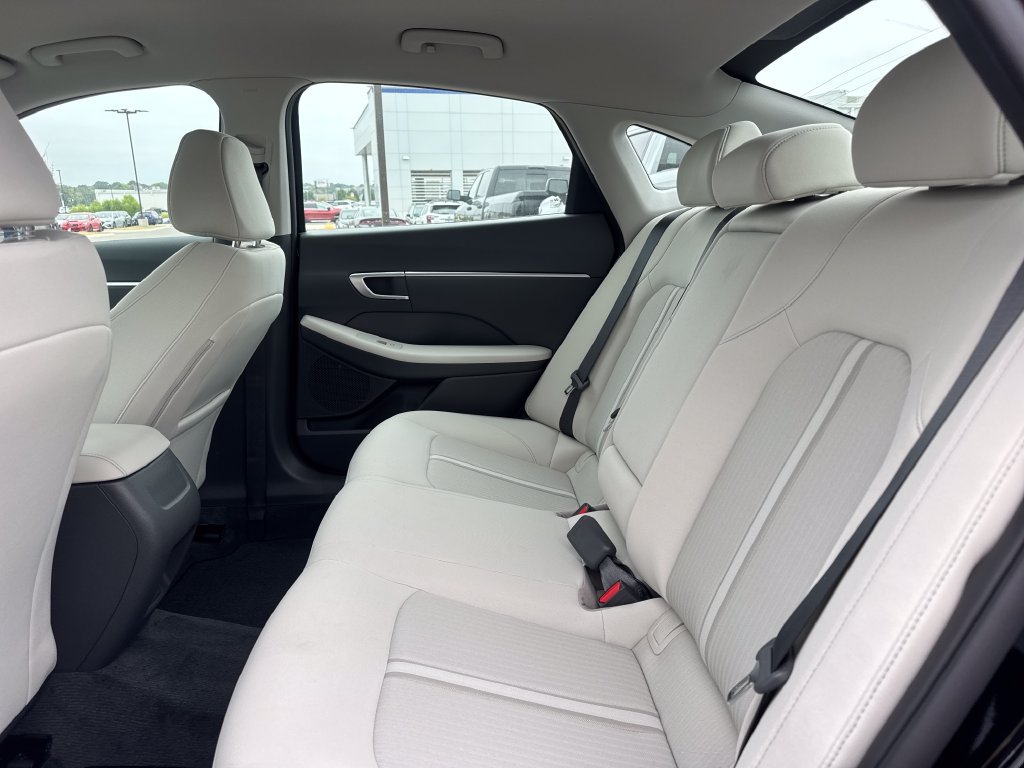 New 2026 Hyundai Sonata SEL FWD image 9