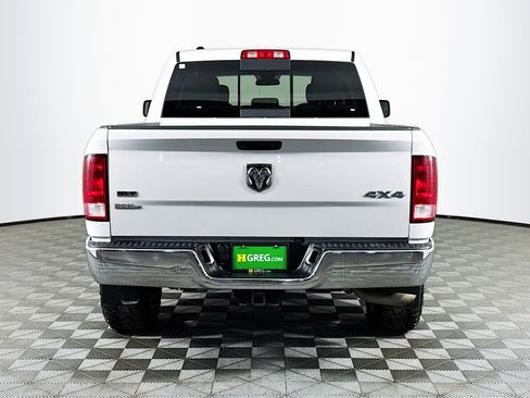 Used 2019 RAM 1500 Classic SLT image 8