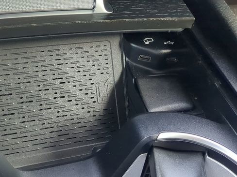 Used 2023 Mercedes-Benz GLE 450 4MATIC image 62
