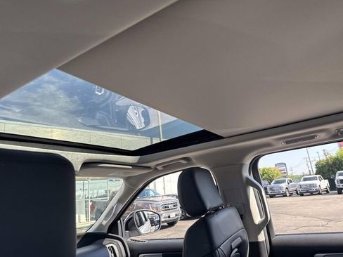 Used 2025 Ford Expedition Active AWD/4WD image 23