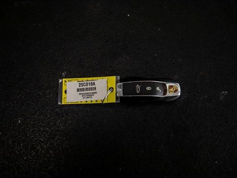 Used 2015 Porsche 911 GT3 image 35