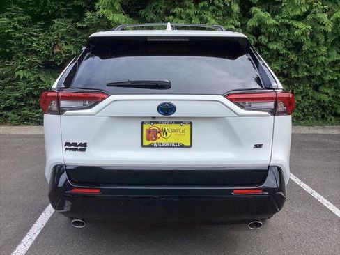 Certified 2024 Toyota RAV4 SE w/ Weather & Moonroof Package AWD/4WD image 16