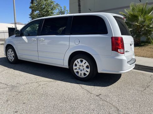 Used 2015 Dodge Grand Caravan SE w/ Quick Order Package 29E SE FWD image 6