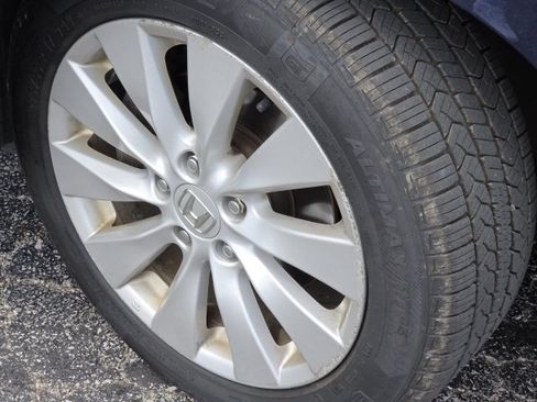 Used 2015 Honda Accord EX-L image 9