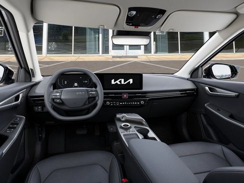 New 2025 Kia EV6 Wind image 14