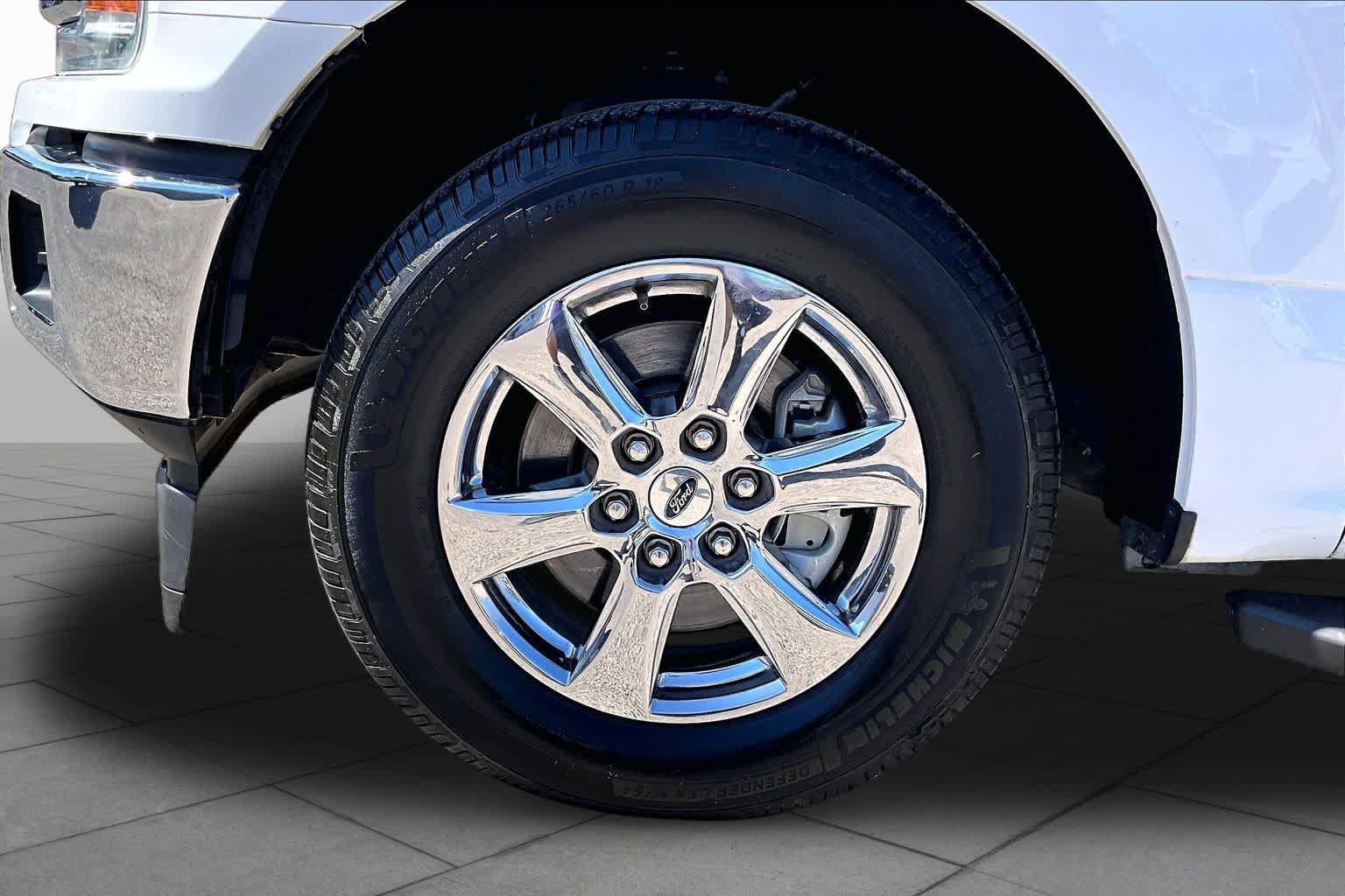 Used 2020 Ford F150 XLT w/ Equipment Group 302A Luxury RWD image 13