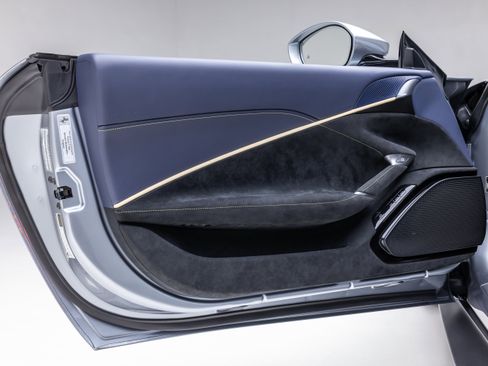 Used 2023 Ferrari Roma RWD image 49