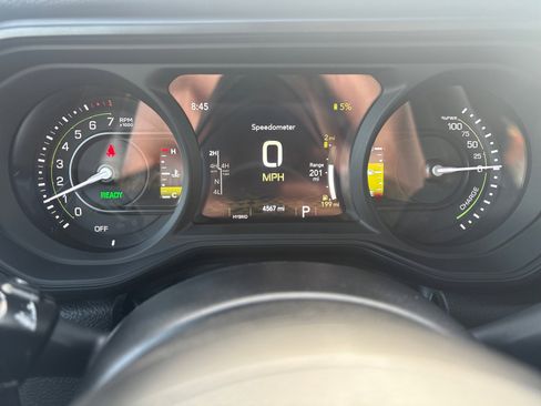 Used 2024 Jeep Wrangler Sport S w/ Technology Group image 13