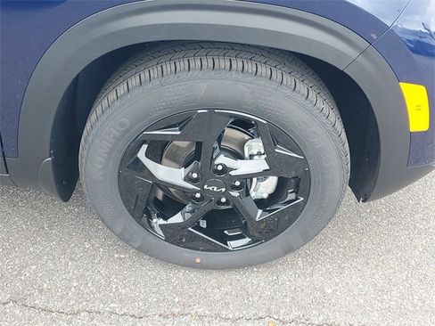New 2026 Kia Seltos EX w/ EX Sunroof Package image 40