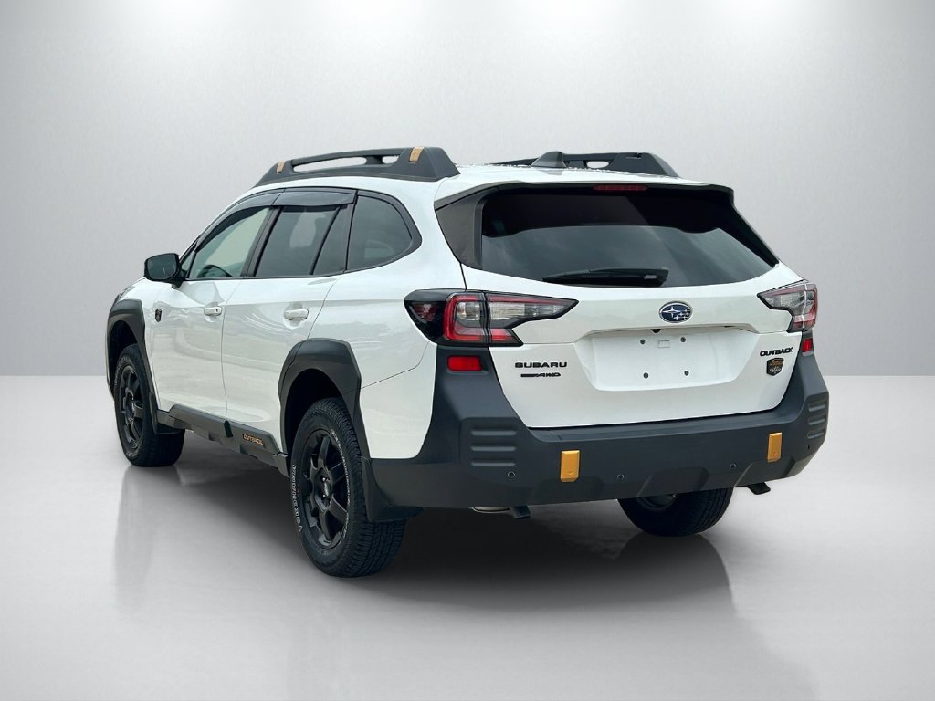 Used 2022 Subaru Outback Wilderness AWD/4WD image 7