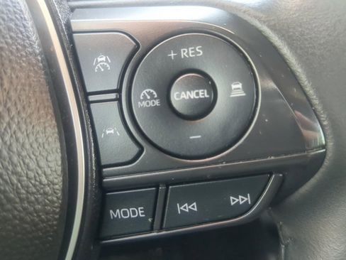 Used 2025 Toyota Corolla SE FWD image 20