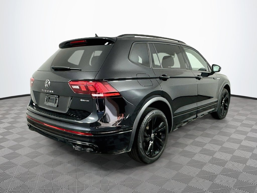 Used 2023 Volkswagen Tiguan SE R-Line AWD/4WD image 10