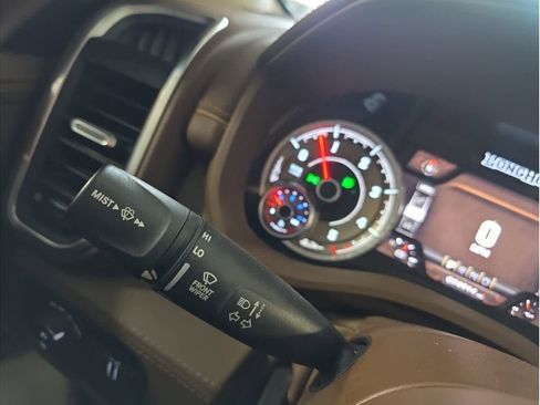 Used 2021 RAM 1500 Limited image 32