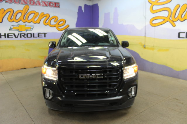 Used 2022 GMC Canyon Elevation w/ Elevation Premium Package AWD/4WD image 3