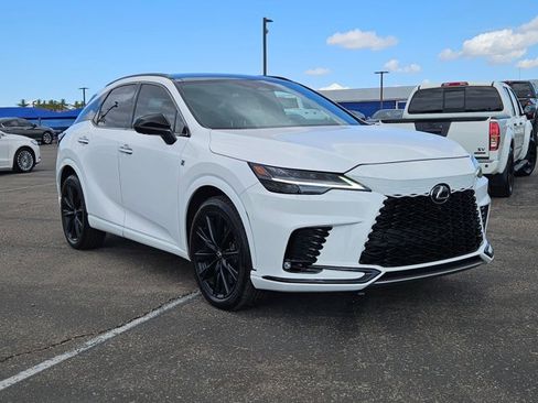 Used 2024 Lexus RX 500h F Sport w/ Convenience Package image 3