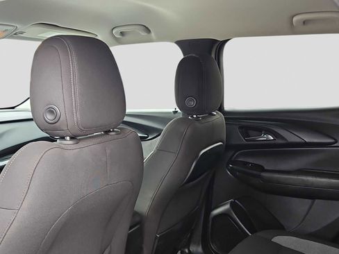 Used 2023 Chevrolet TrailBlazer LT w/ Convenience Package image 23