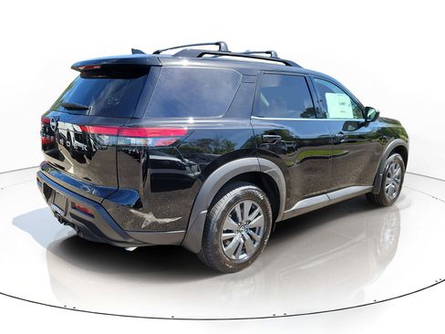 New 2026 Nissan Pathfinder SV FWD image 4