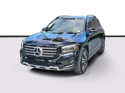Used 2024 Mercedes-Benz GLB 250 image 2