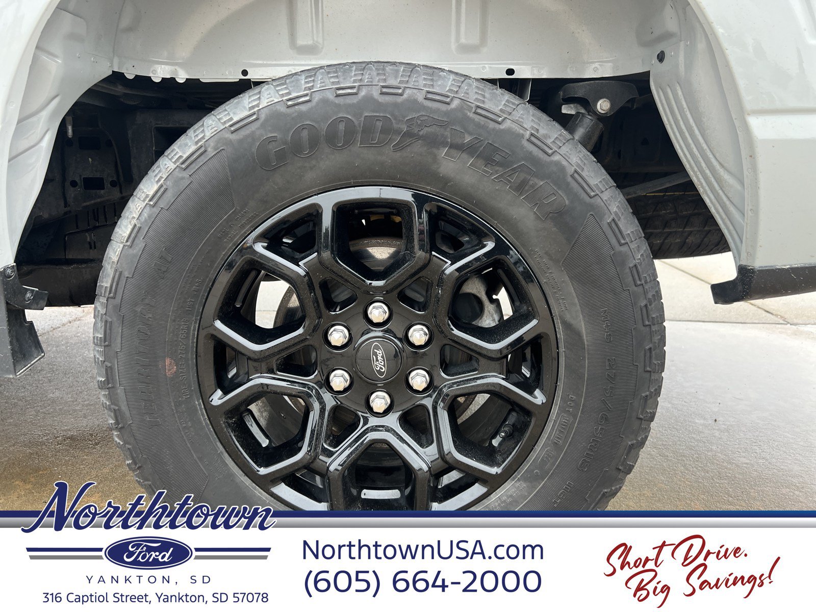 Used 2024 Ford F150 XLT w/ XLT Black Appearance Package AWD/4WD image 12