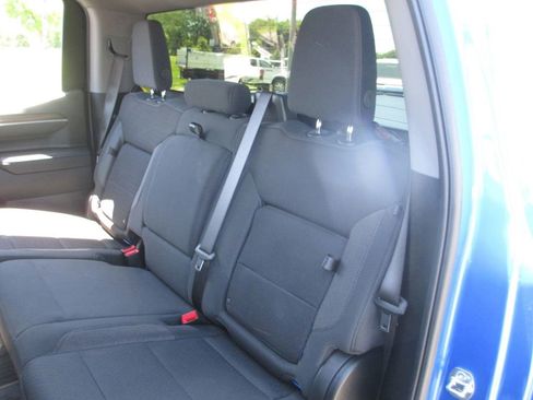 Used 2025 Chevrolet Silverado 1500 LT w/ Z71 Off-Road Package AWD/4WD image 23