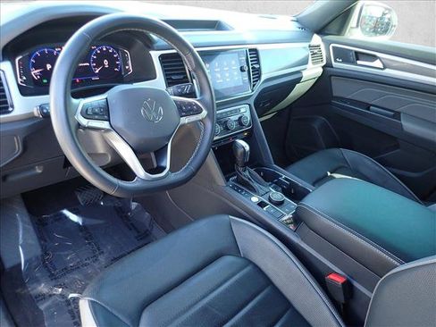 Used 2021 Volkswagen Atlas Cross Sport SEL Premium w/ Cross Sport MDO Package AWD/4WD image 12