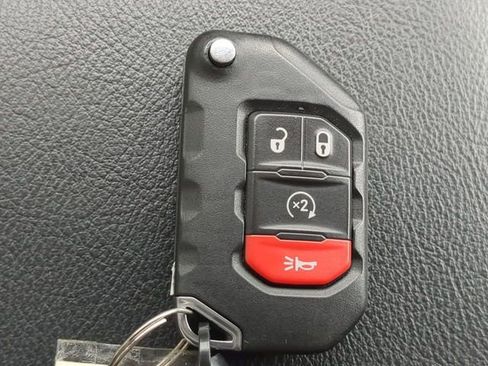 Used 2020 Jeep Wrangler Unlimited Rubicon AWD/4WD image 26