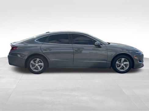 Used 2023 Hyundai Sonata SE FWD image 9