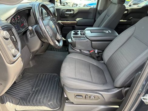 Used 2021 Chevrolet Silverado 1500 LT RWD image 25