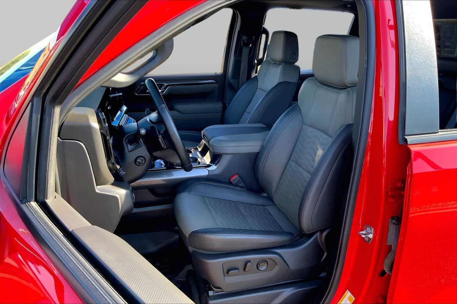 Certified 2025 Chevrolet Silverado 1500 ZR2 w/ Technology Package AWD/4WD image 7