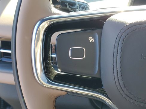 New 2026 Lincoln Navigator Black Label AWD/4WD image 17